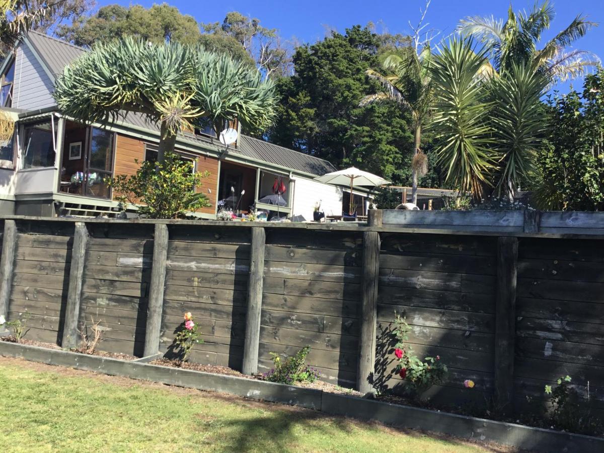 Te Kopuru Norfolk Gardens Bed And Breakfast المظهر الخارجي الصورة