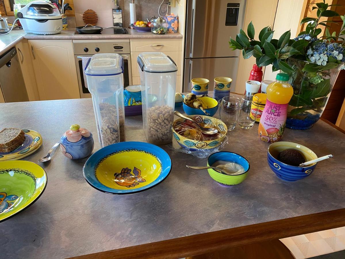 Te Kopuru Norfolk Gardens Bed And Breakfast المظهر الخارجي الصورة